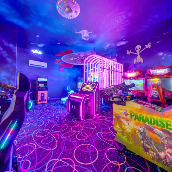 SG125T Casino Heaven at Eagle Estates - Image 1